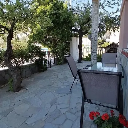Sofia Apartment *
