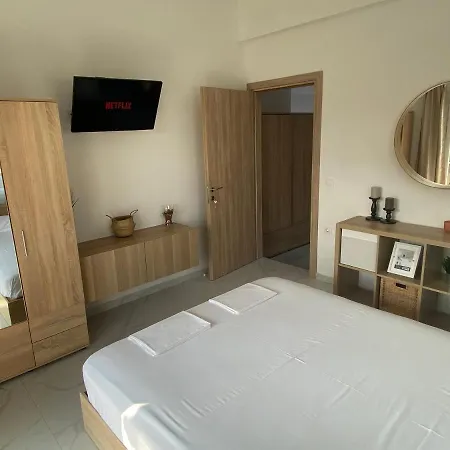 Sofia Apartment Nea Skioni